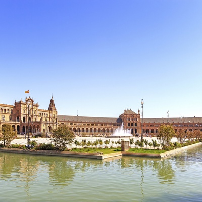 Spezza la routine e visita Sevilla! San Pablo Sevilla Spezza la routine e visita Sevilla! San Pablo Sevilla